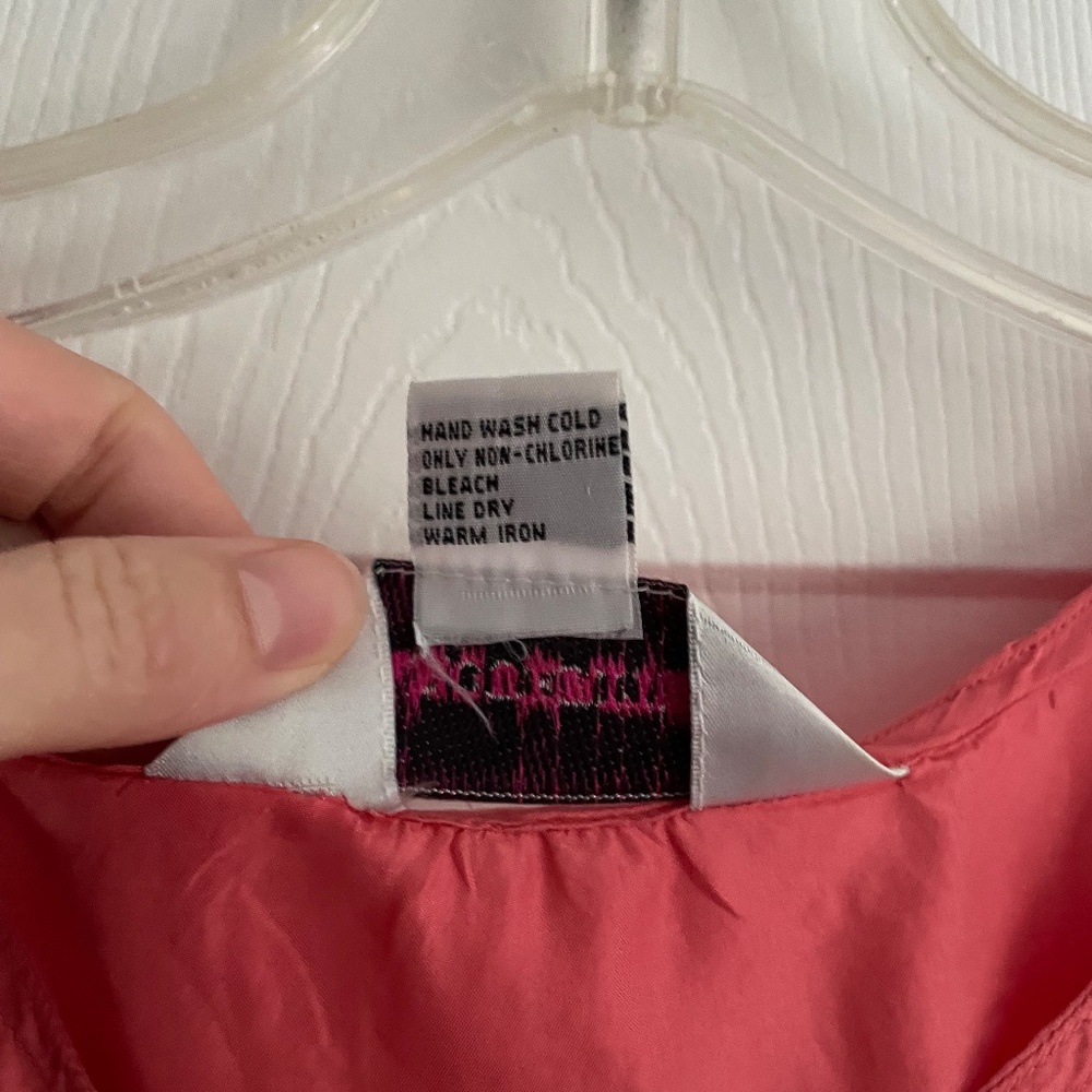 Vintage silk Marguerite Li Tank Top, Small - Picture 3 of 5